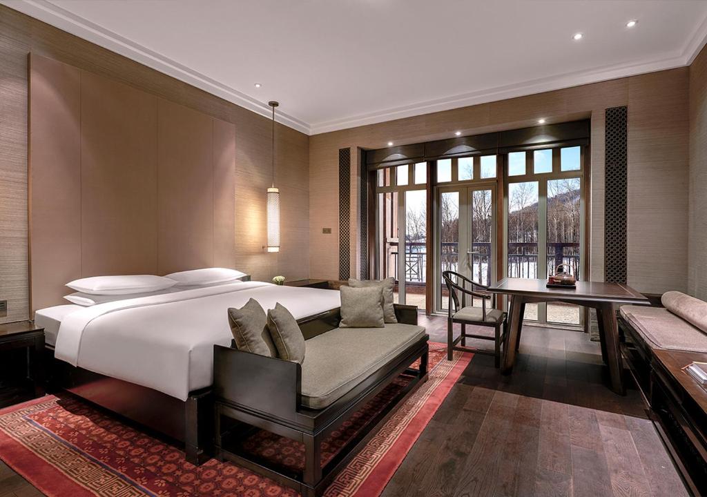 Park Hyatt room